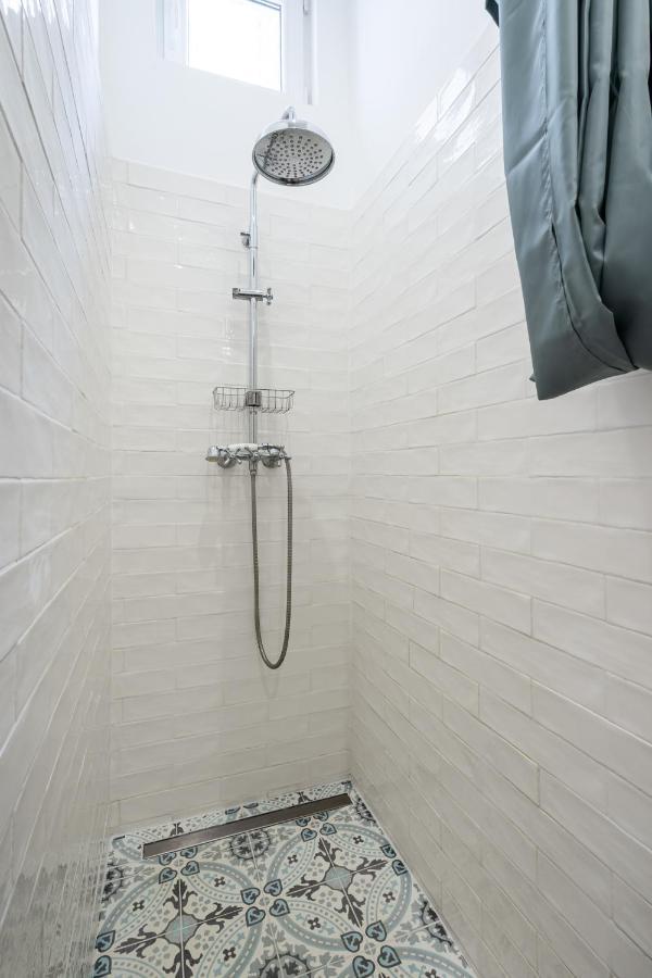 Youth Motive Studio With Gallery Budapest Extérieur photo